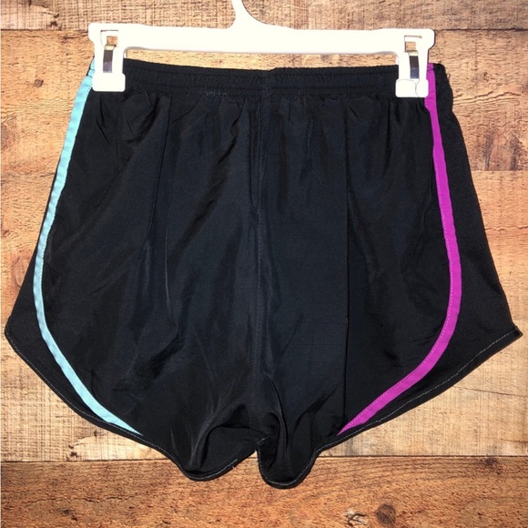 Nike lined running shorts - Picture 2 of 4